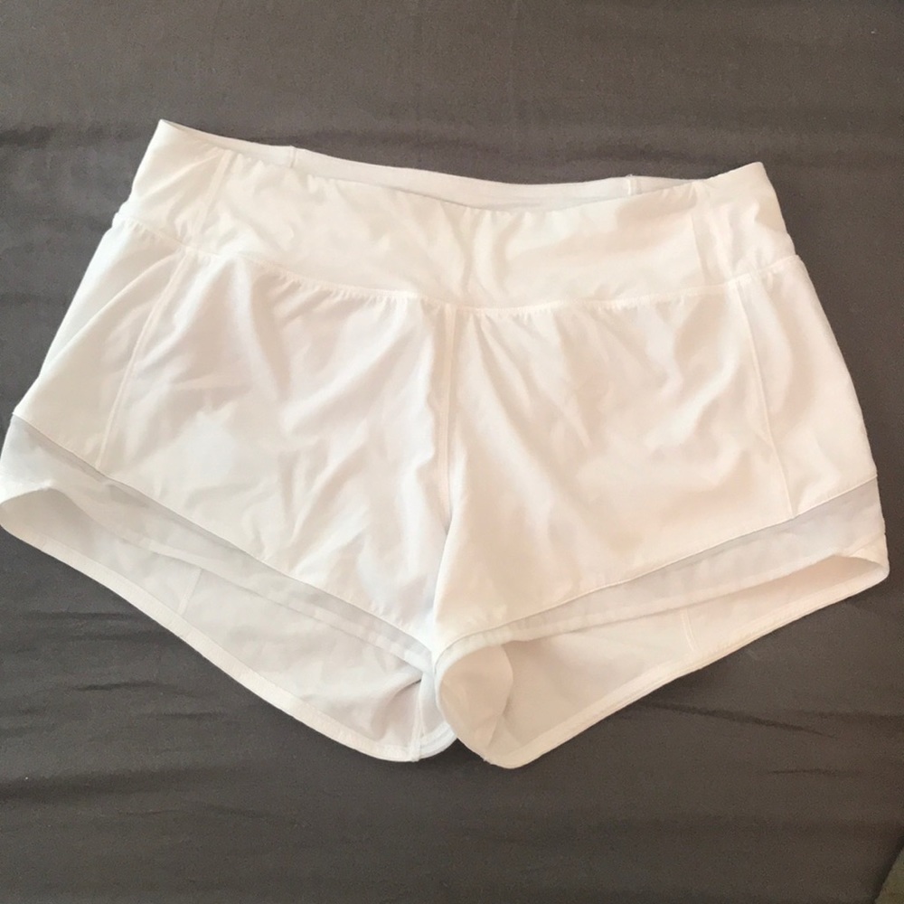 lululemon athletica White Women Shorts 3” inseam
